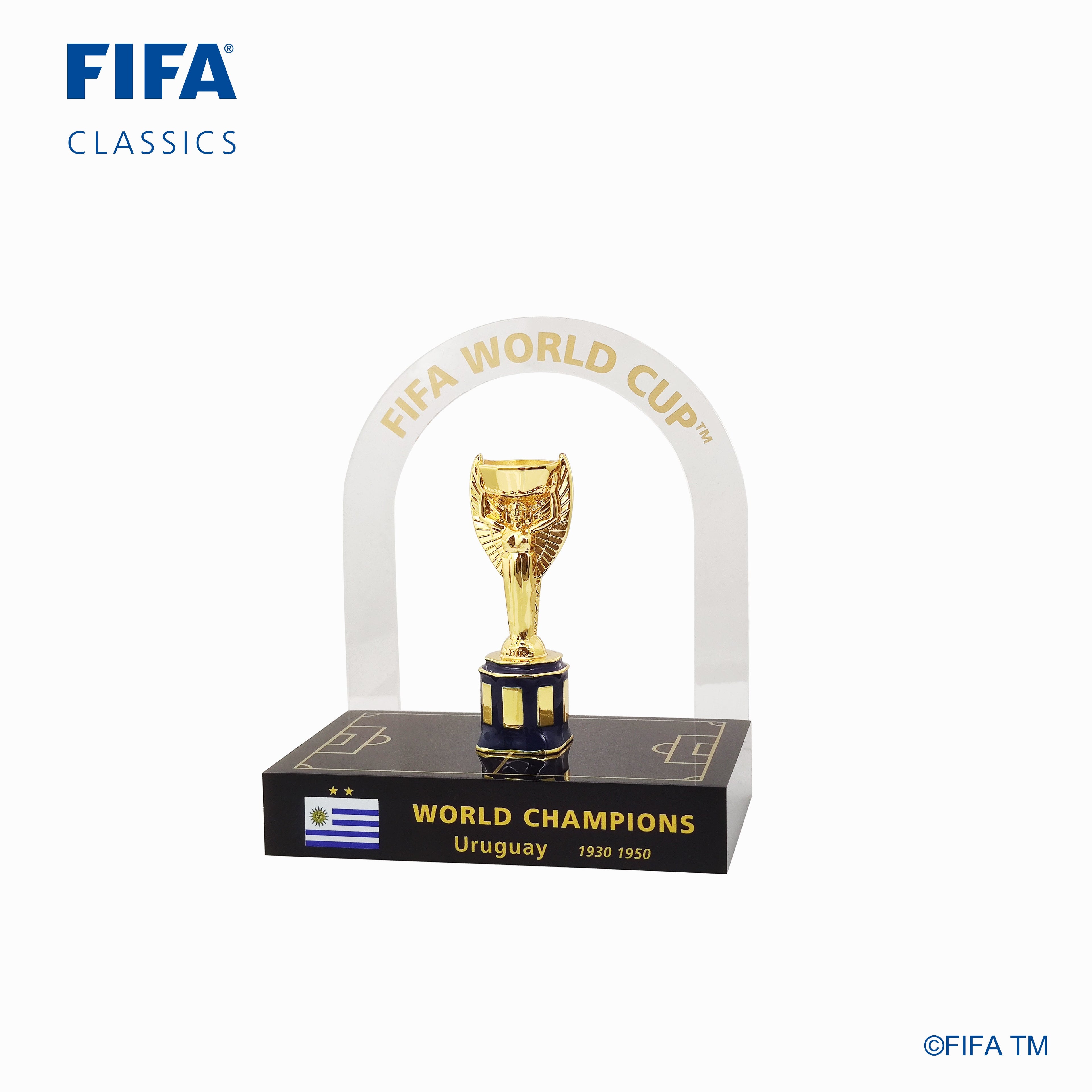 WORLD CHAMPION TROPHY REPLICA  URUGUAY